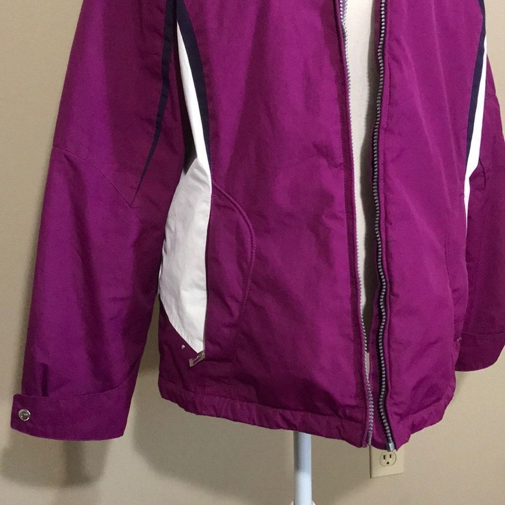 Winter coat - Picture 3 of 8